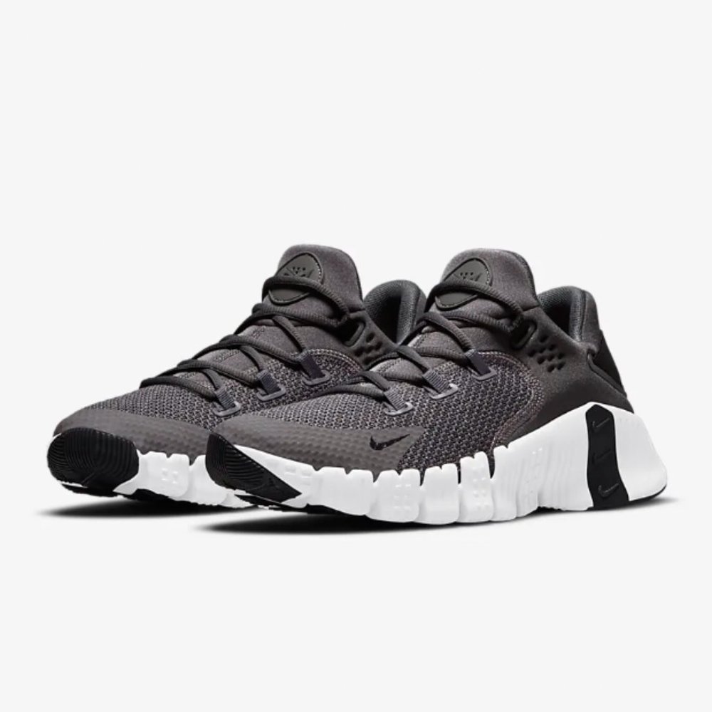 NWOT - Brand New Nike Free Metcon 4